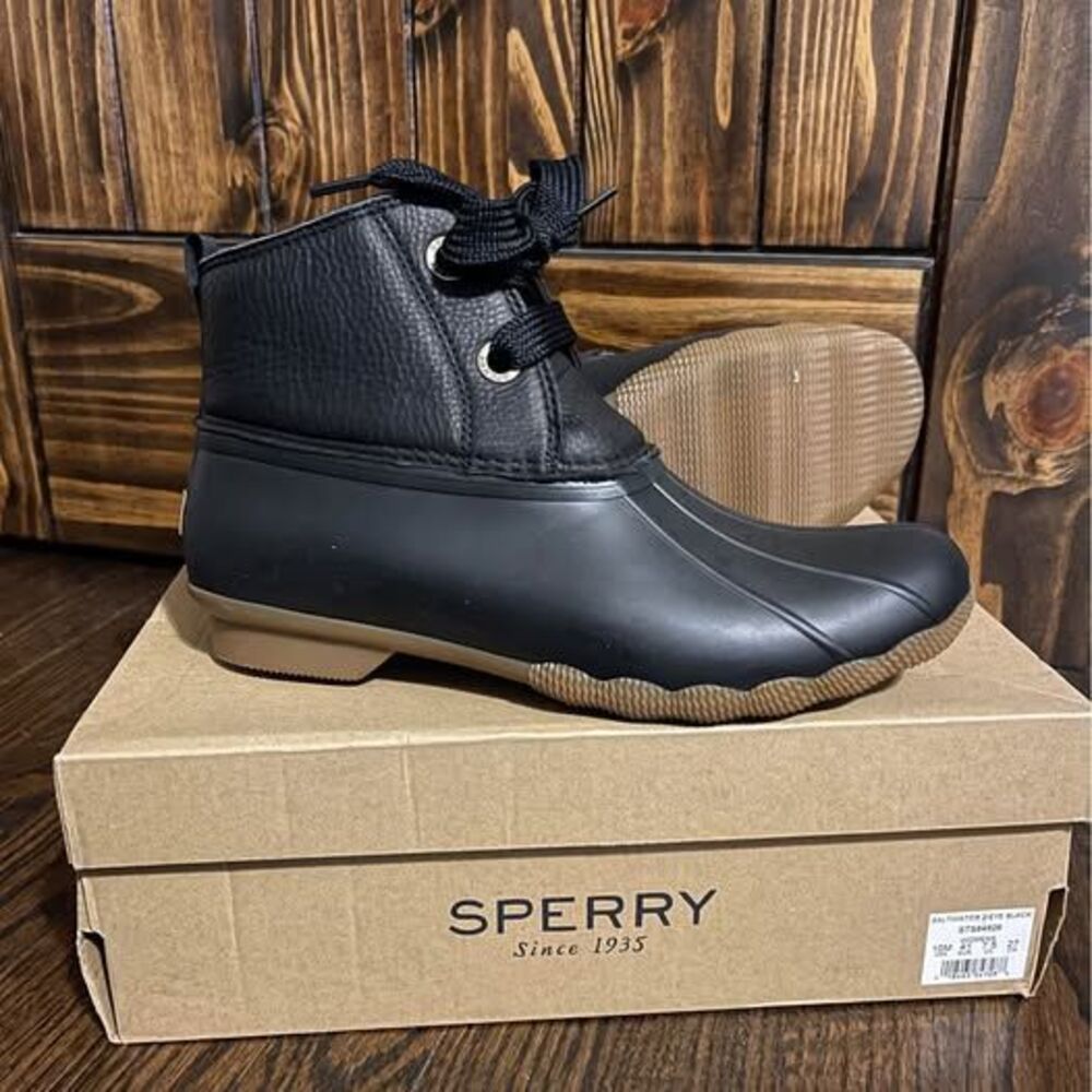 NEW Sperry Womens Boots size 10 BLACK Saltwater 2 Eye Rainboots